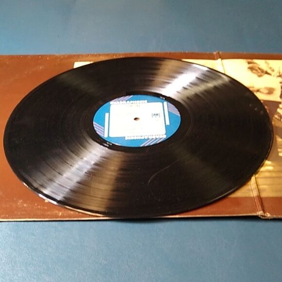 Carpenters Album Vinyl Record Quadraphonic The Singles 1969-1973 - Picture 7 of 10